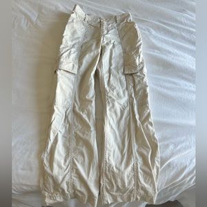 ABERCROMBIE & FITCH Relaxed Utility pants / size 2